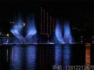 摇摆喷泉